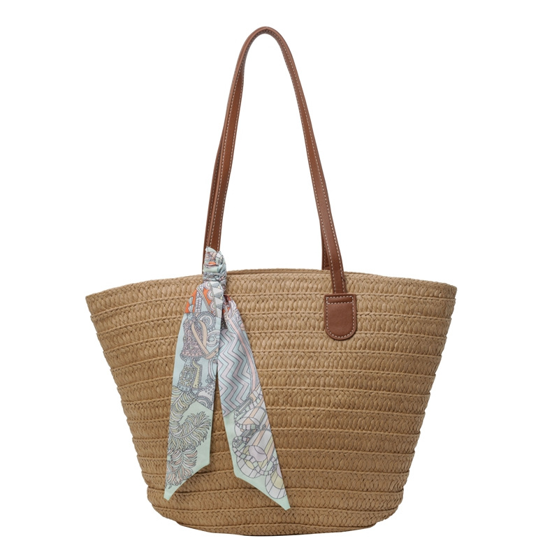 Straw woven bag for women, large capacity 2025 new style vacation beach bag, woven bucket bag, vegetable basket, commuting tote bag, trendy Item Picture