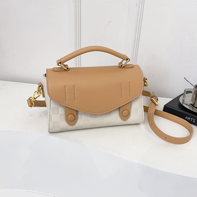 Bag Lady 2025 New crossbody bag, high-end texture, color-blocking handbag, simple Japanese and Korean style, casual bag trend Application Scenario