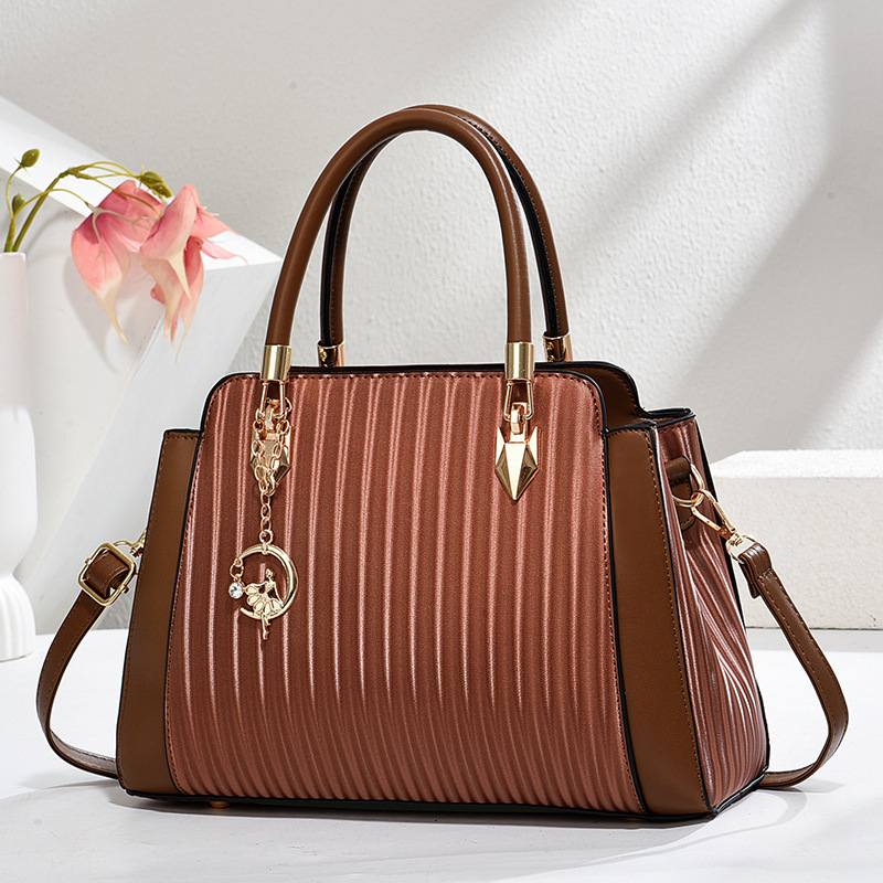 New cross-border women's handbag, large-capacity gift for mom, versatile and fashionable for commuting, single-shoulder bag for women Specification drawing