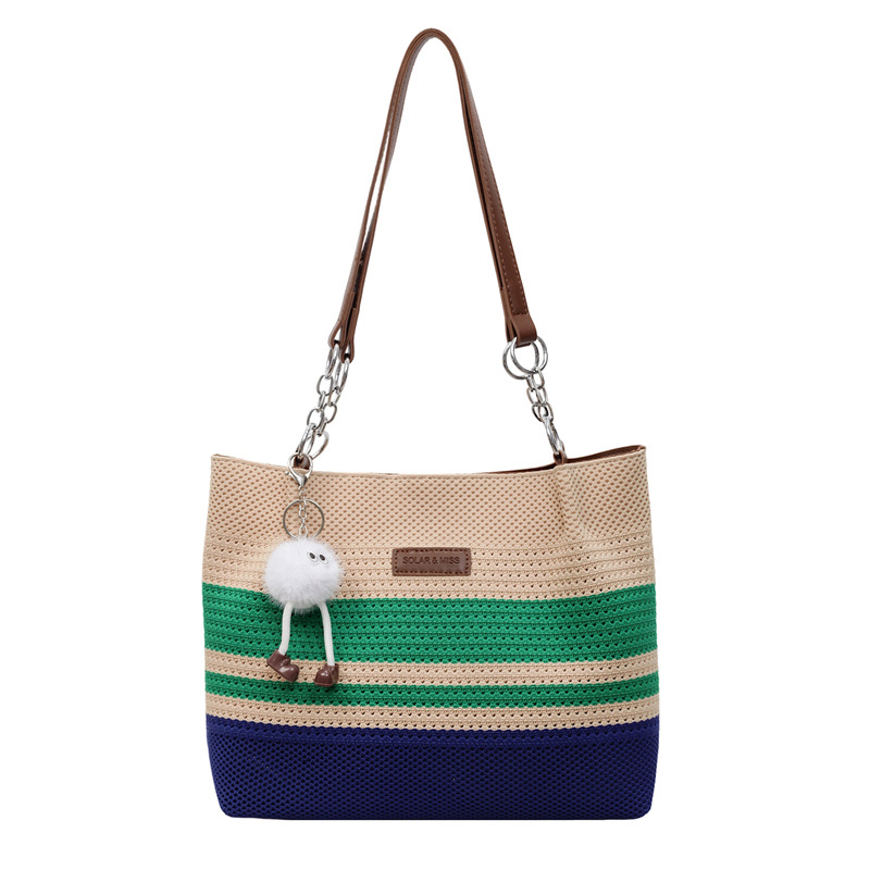 Handmade crochet bag, daily travel tote bag, 2025 new style patchwork shoulder bag, versatile hand-held armpit bag Item Picture