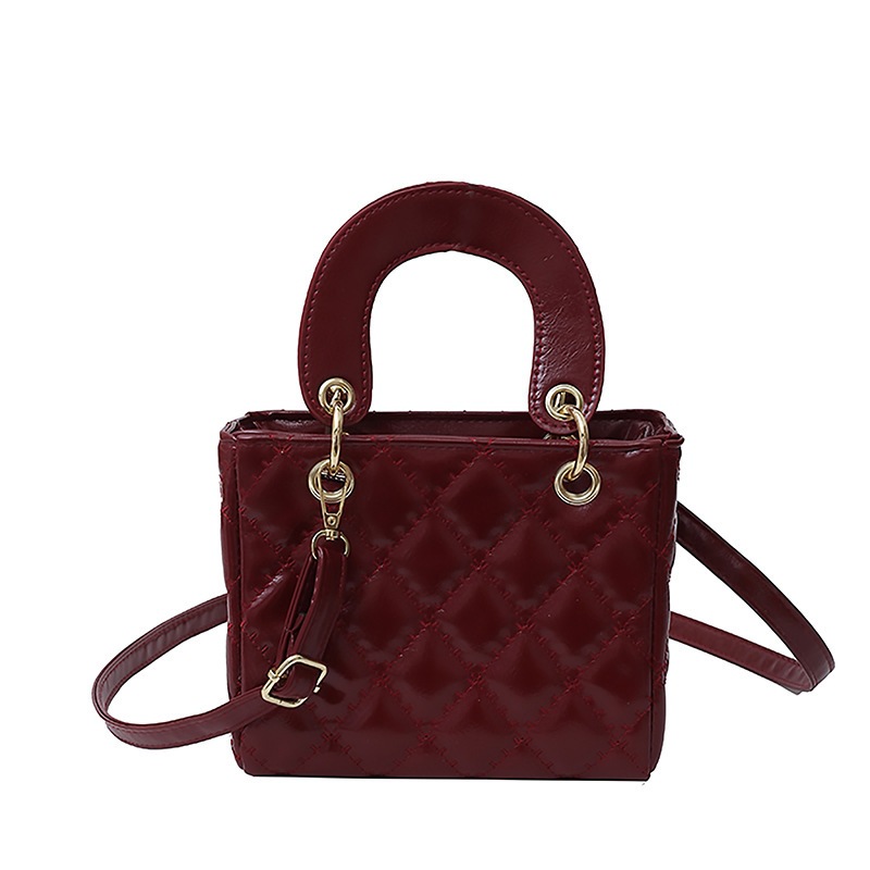 In 2025, a new solid color Korean-style retro and simple design has been launched. This is a casual single-shoulder, crossbody, hand-held small square bag for women Item Picture