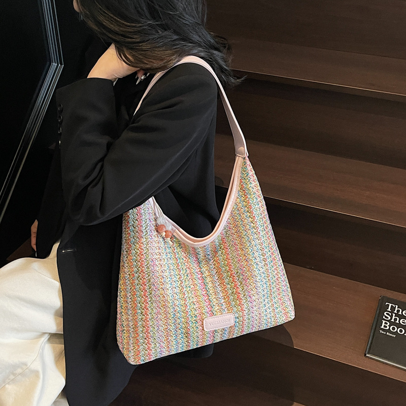 A seaside resort-style casual beach straw woven single-shoulder bag for women's 2025 summer fashion new large-capacity woven tote bag Specification drawing