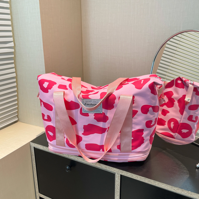 Lightweight and large-capacity canvas bag with dry and wet separation, leopard print waterproof casual sports large bag, women's crossbody bag full figure