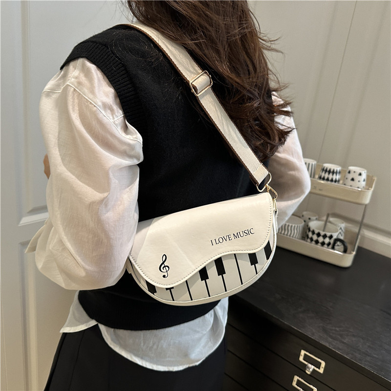 Summer's new stylish women's bag, Korean style fashionable girls' saddle bag, high-end commuting handbag, crossbody bag Specification drawing