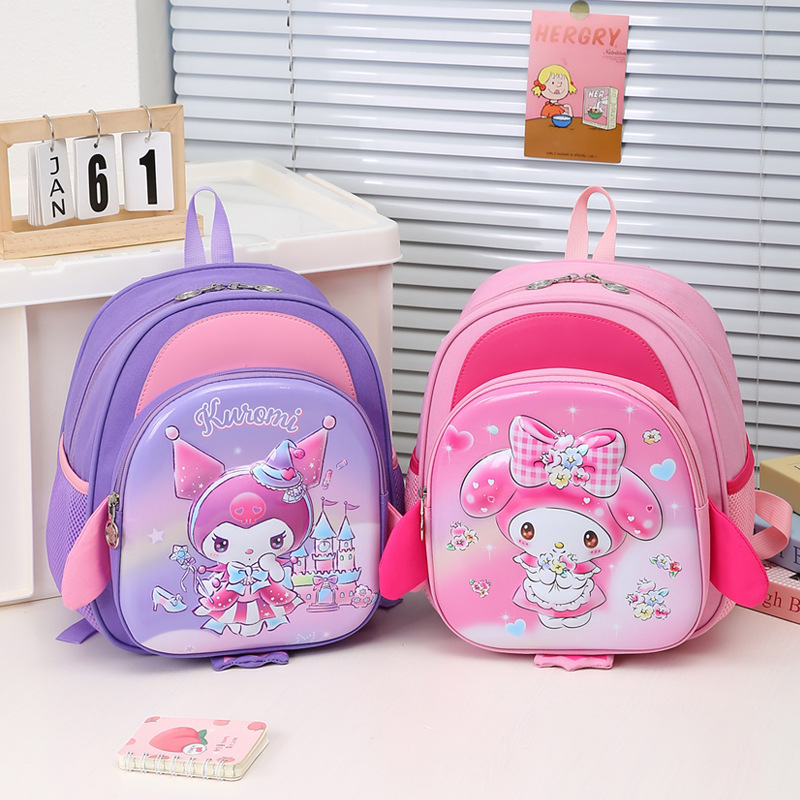The new children's schoolbag is a cute cartoon Kuromi backpack for girls aged 3 to 6. It is a lightweight and weight-reducing backpack Application Scenario
