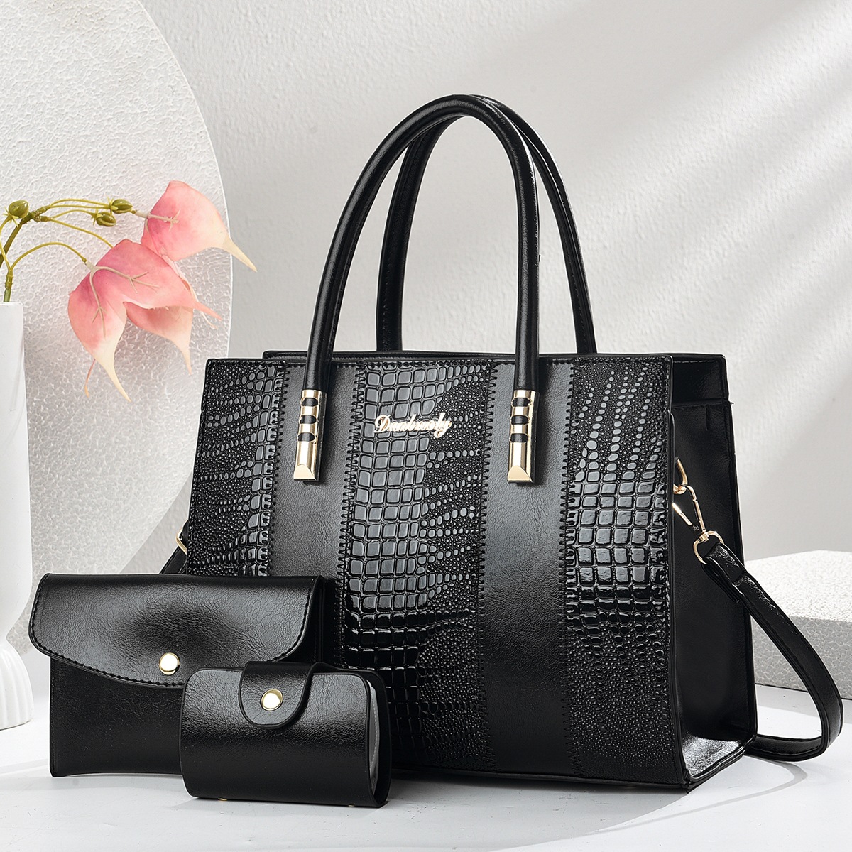 Versatile single-shoulder crossbody bag 2025, large capacity handbag, trendy and fashionable women's bag, middle-aged mother's bag, high-end and elegant full figure