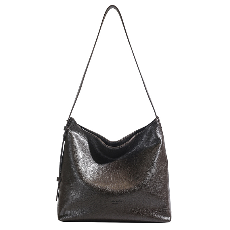This year's popular bags include casual, niche underarm bags, simple and fashionable crossbody bags for women at work, and soft leather tote bags Item Picture