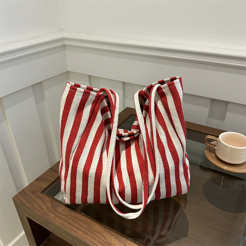 Large-capacity, simple striped canvas bag for women, ins, artistic and laid-back style, autumn and winter shopping bag, handbag, single-shoulder large bag full figure