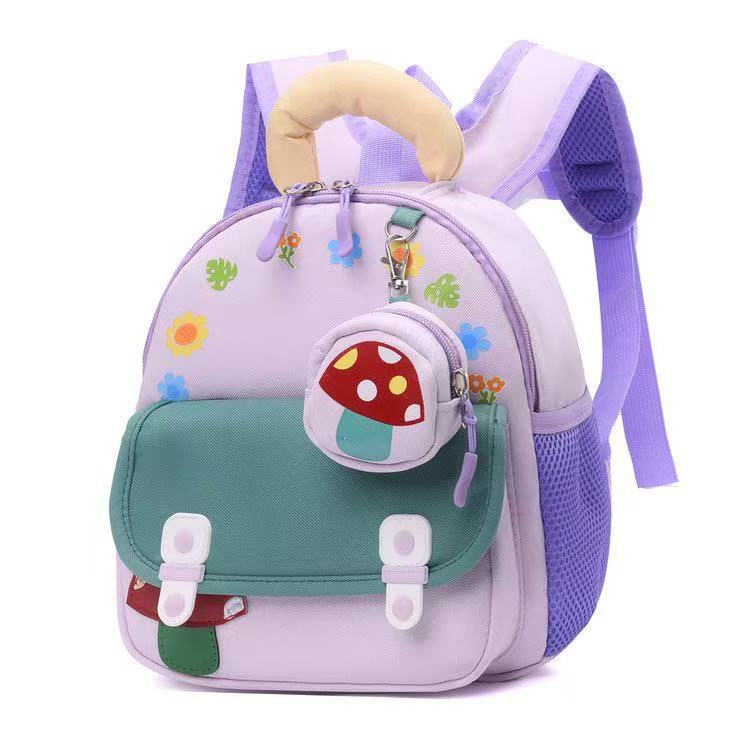 New mini schoolbag with chest buckle, kindergarten girls' school enrollment backpack, children's 1-3 years old 2 lightweight study tour bag Application Scenario