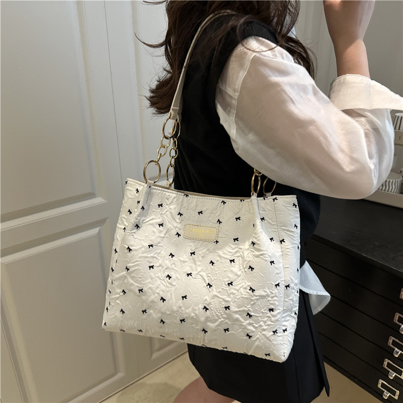2025 Large-capacity summer stylish bow new casual single-shoulder shopping bag, school commuting tote bag Specification drawing