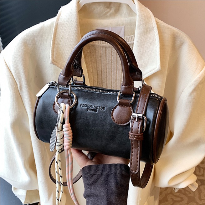 2025 Summer New simple and versatile handbag, women's retro color-blocking cylinder bag, high-quality single-shoulder crossbody bag full figure