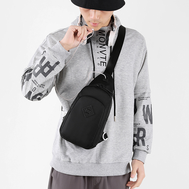 New cross-border men's casual chest bag, fashionable large-capacity crossbody bag, simple, portable and multi-functional single-shoulder bag Specification drawing