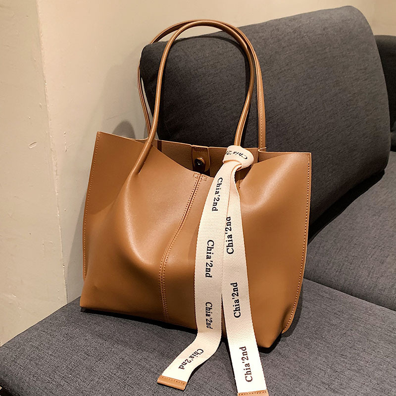 Retro texture bag for women, Spring 2025 new style fashionable ribbon single-shoulder tote bag, large capacity commuter handbag full figure