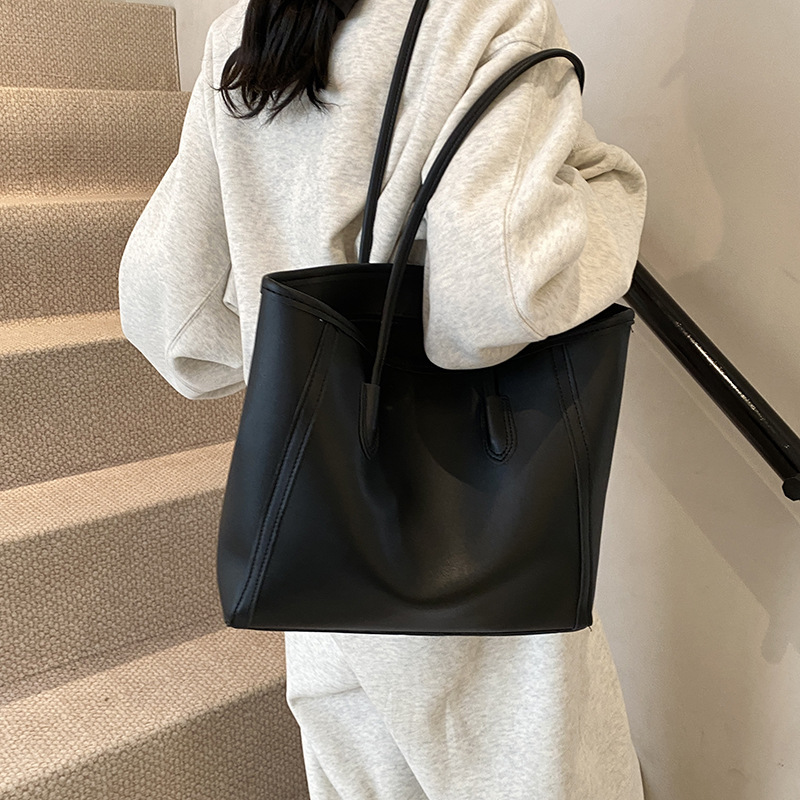Retro large-capacity women's bag, minimalist style 2025 new trendy Korean-style artistic tote bag, fashionable commuting single-shoulder bag Specification drawing