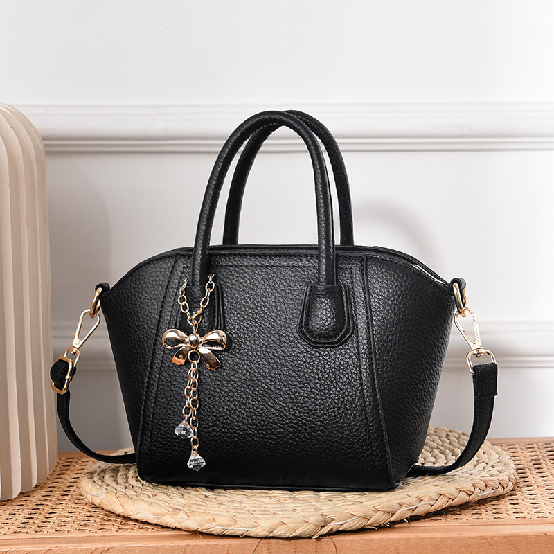High-quality single-shoulder crossbody bag for women, 2025 model for women, handbag, Korean style, fashionable and large-capacity bag full figure