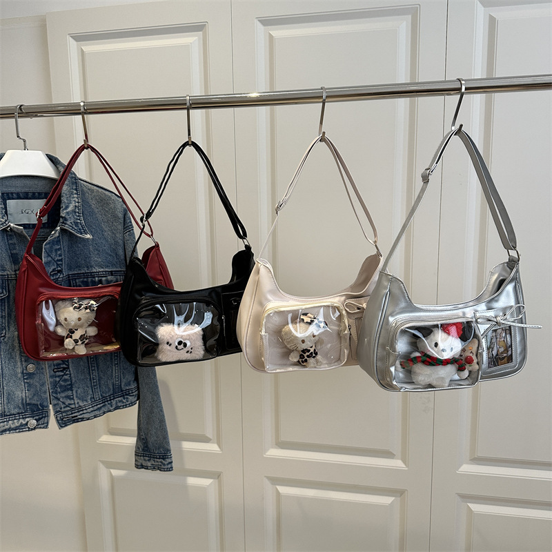 The new transparent bag for women in the summer of 2025, with a niche design and a small appetite, is a single-shoulder crossbody bag Application Scenario