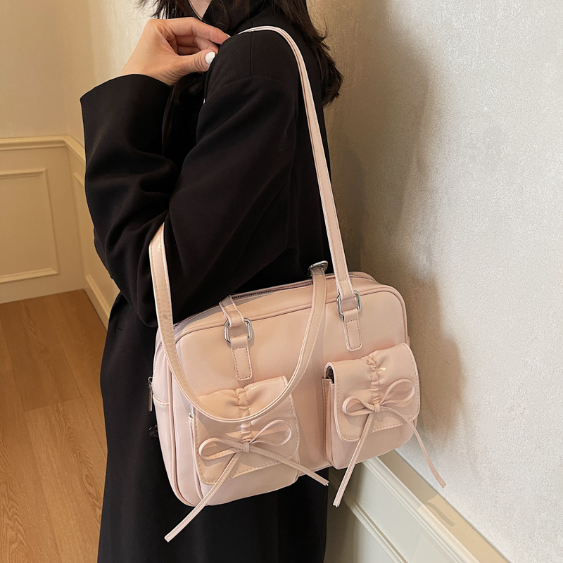 Underarm multi-pocket women's 2024 new Korean-style trendy and fashionable travel bag, a niche, simple and casual single-shoulder bag full figure