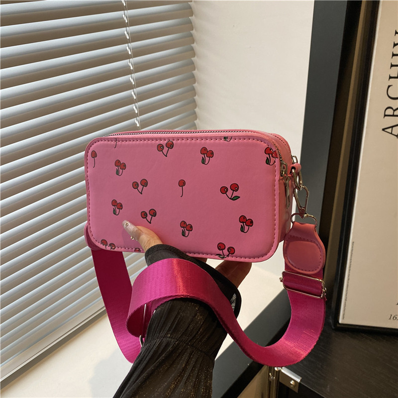 Cute printed casual 2025 Summer new style Korean-style retro texture single-shoulder crossbody hand-carry small square bag for women full figure