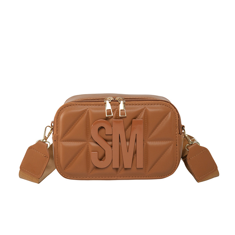 A simple single-shoulder crossbody bag for ladies in the summer of 2025, a versatile and stylish small square bag for women this year Item Picture