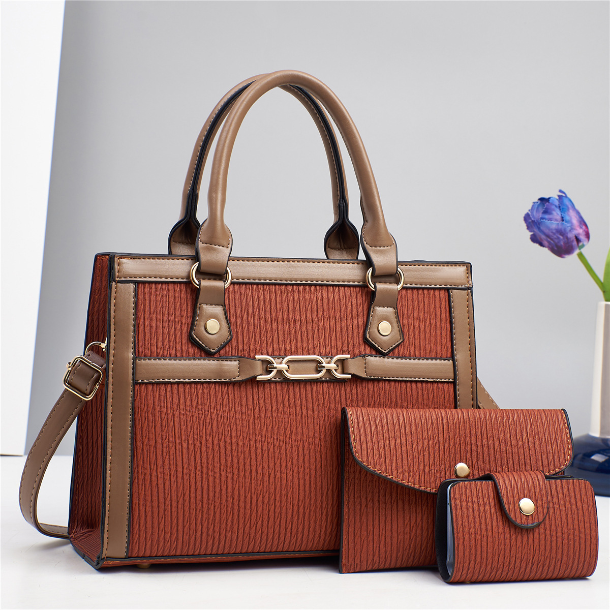 Women's foreign trade handbag 2024 Autumn/Winter new style mother-and-child bag, retro and individual spliced vertical pattern single-shoulder crossbody bag details Picture