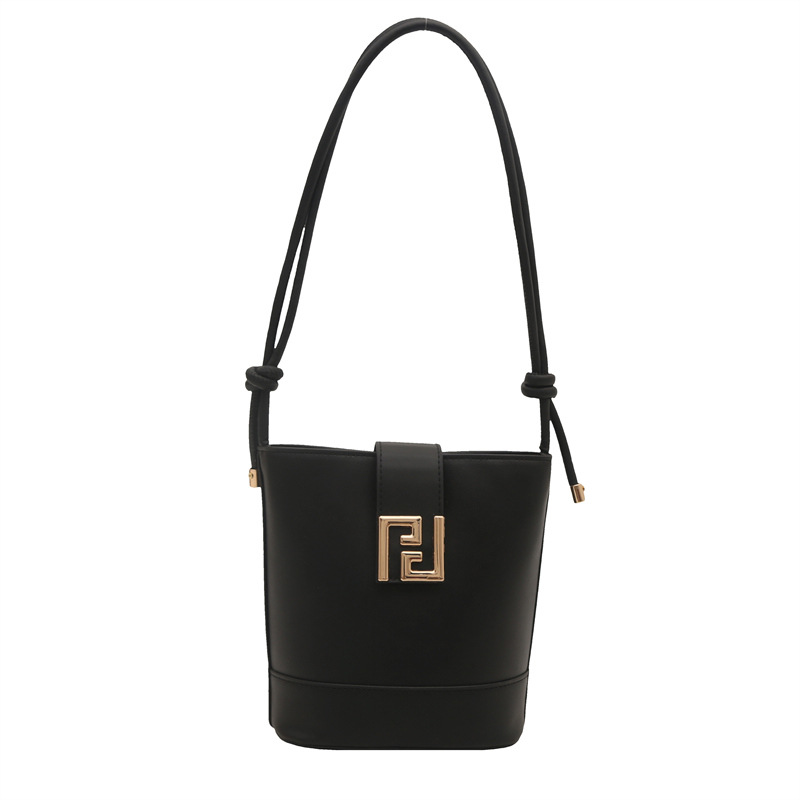 A high-quality and elegant bucket tote bag for women, a new summer 2025 trendy and versatile single-shoulder crossbody bag for ladies Item Picture