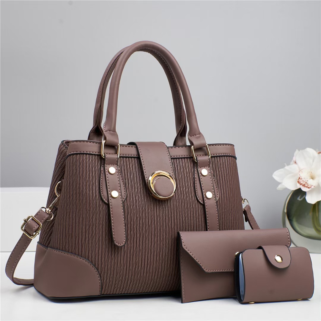 Three-piece retro handbag set, new women's bag, large-capacity mother-and-child bag, fashionable and versatile women's single-shoulder crossbody bag full figure