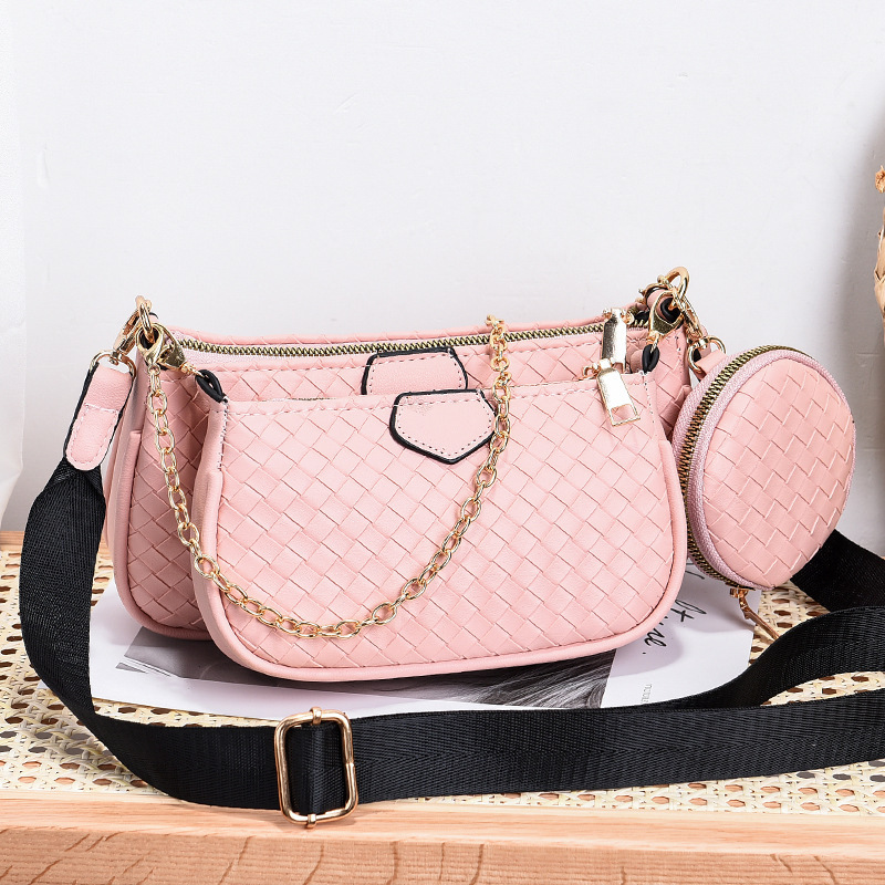 Woven texture PU leather three-in-one women's bag 2022 new triplet crossbody bag, small bag, fashionable and popular women's bag Application Scenario