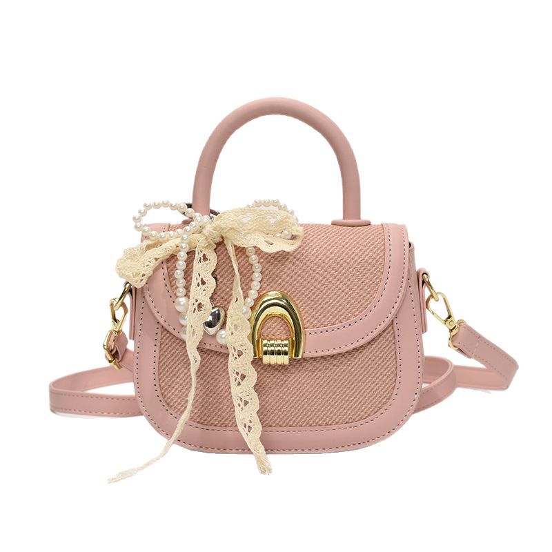 This is a new, stylish and versatile single-shoulder crossbody saddle bag for women in 2025, featuring a light luxury and niche woven handbag Item Picture