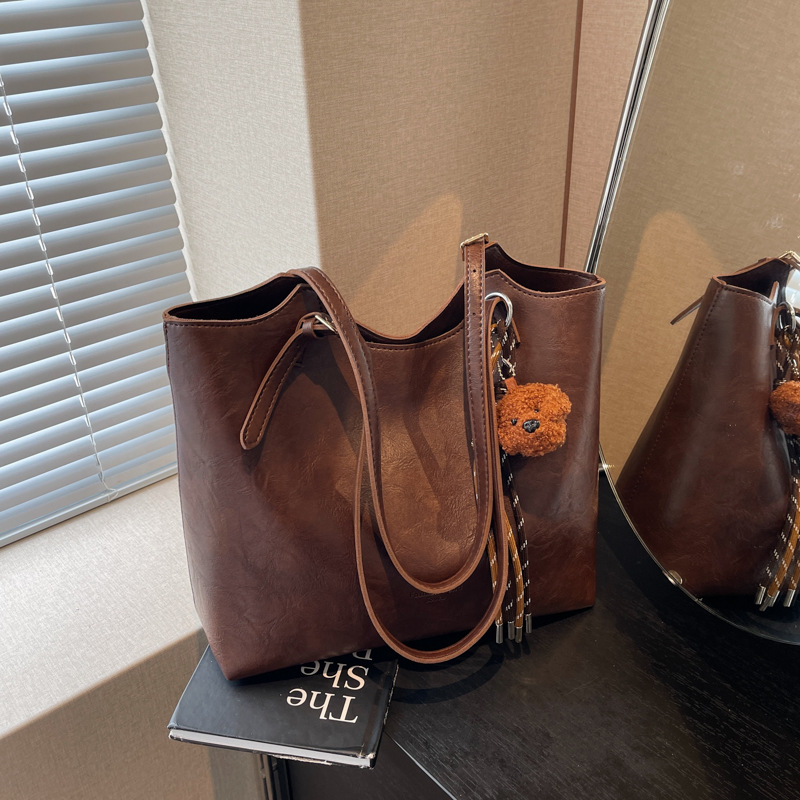 Retro bag for women, large capacity 2024 new style, simple, casual and versatile single-shoulder shopping bag, commuting tote bag for work Specification drawing