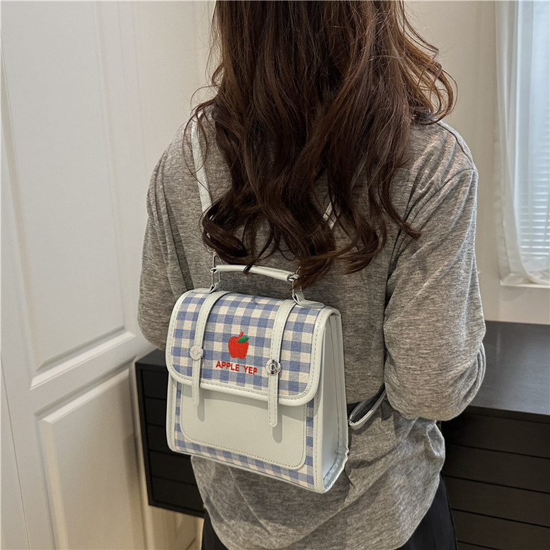 Japanese-style niche design checkered small backpack, lightweight and multi-functional crossbody bag, fresh and clean school style bag details Picture