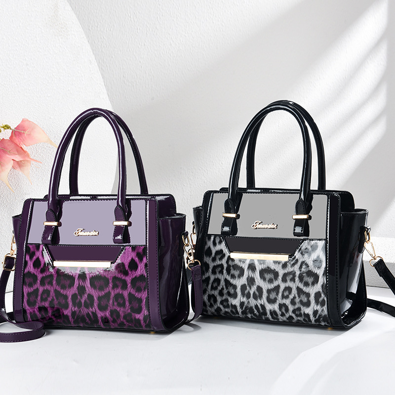 Simple and high-quality large bag, 2023 new trendy and fashionable women's bag, casual chain single-shoulder crossbody bag, leopard print mother and child bag Specification drawing