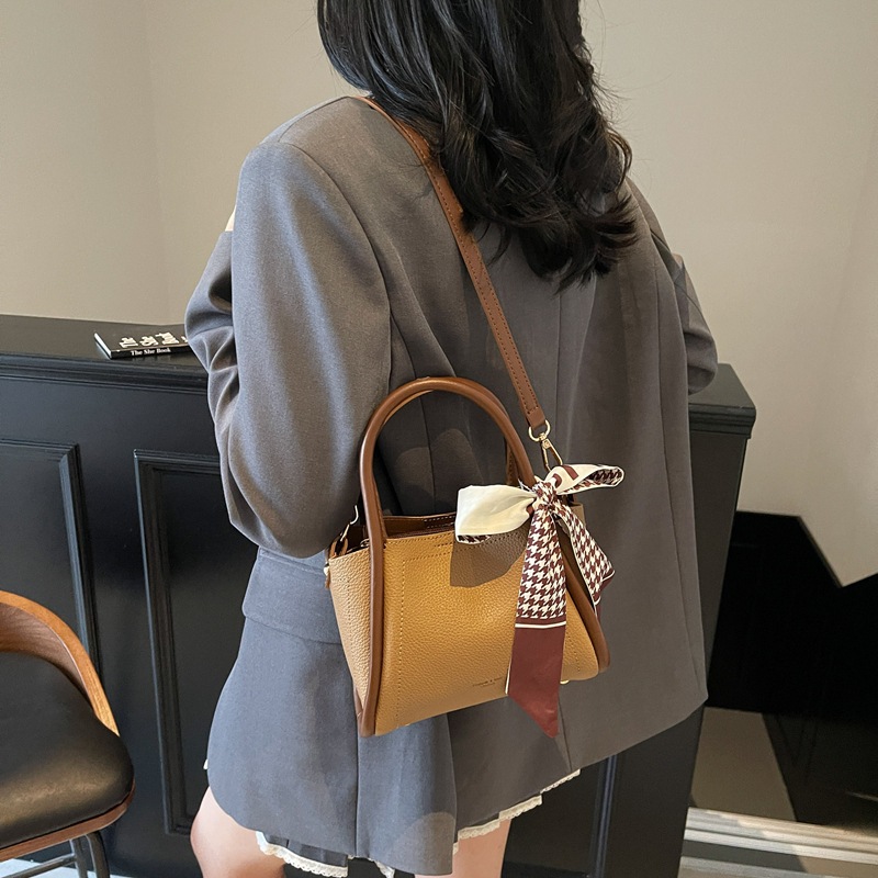 High-end lychee pattern bucket bag for women, 2025 new trendy and versatile crossbody bag, casual hand-carry mother and child bucket bag Specification drawing