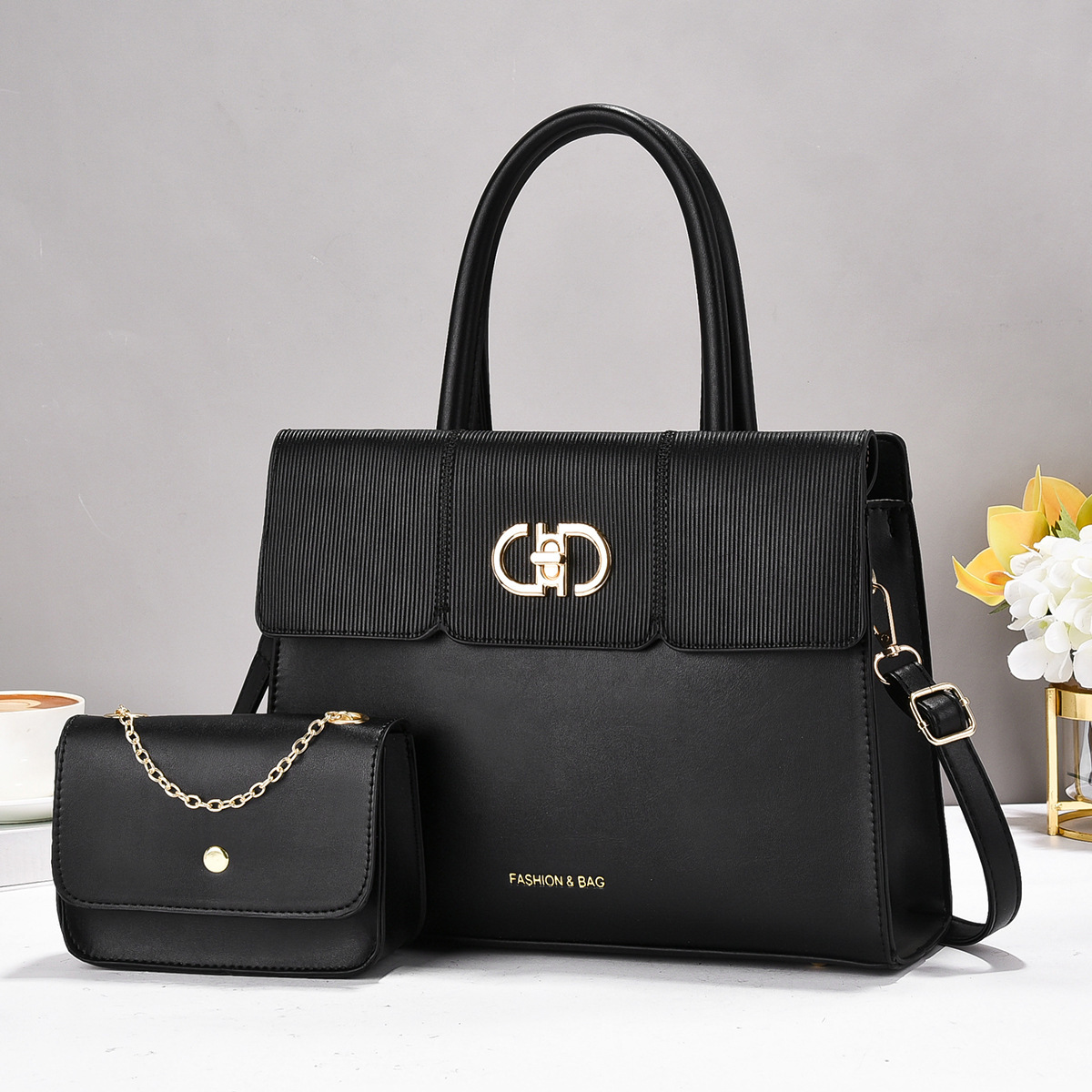 This large-capacity, fashionable and elegant single-shoulder crossbody women's bag is a new type of foreign trade women's bag. It is trendy, versatile and of high quality details Picture