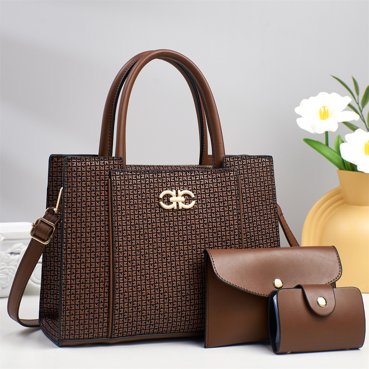 Simple Tote Commuter three-piece set 2025 New style light luxury women's handbag, large-capacity export bestseller single-shoulder bag Item Picture