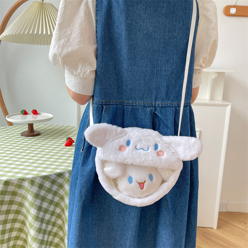 New Cartoon Kuromi transparent bag, fashionable Melody plush doll, single-shoulder crossbody cinnamon dog plush bag details Picture