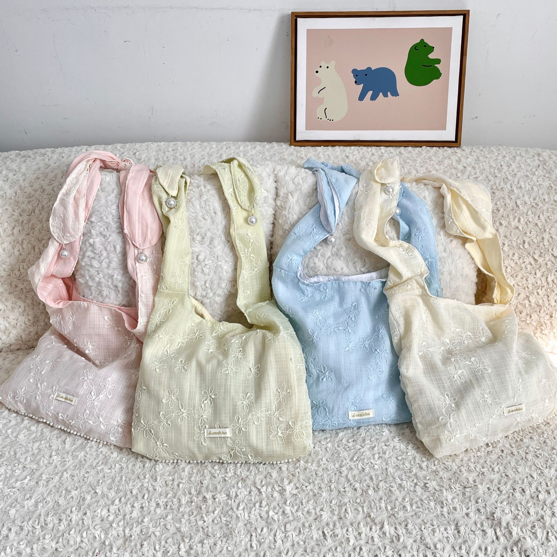53233 Summer Fresh and Delicate Chiffon small flower single-shoulder bag, fairy embroidery canvas bag, hand-held armpit crossbody bag details Picture