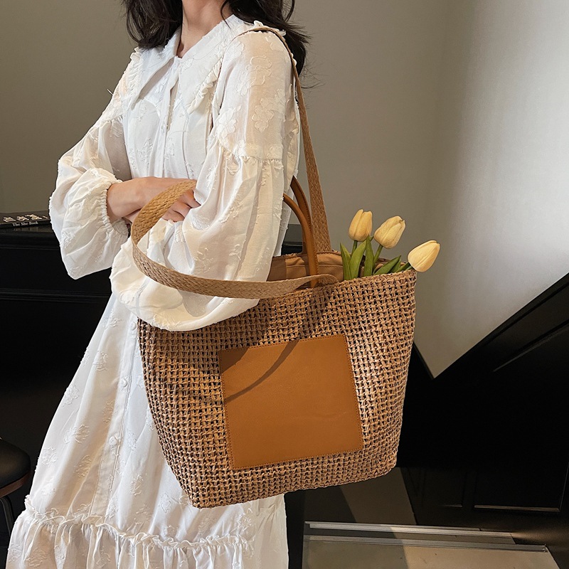 Cross-border large-capacity hand-carried woven bag for women, 2025 new fashion single-shoulder bag, Korean-style contrasting color niche tote bag details Picture