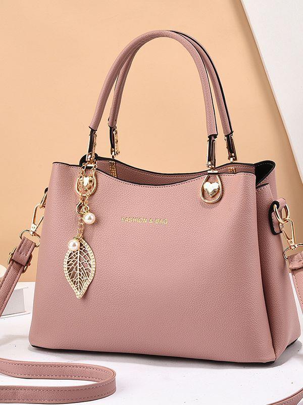 Cross-border handbags, women's fashion bags, 2023 new high-end, trendy, versatile women's bags, elegant and stylish single-shoulder bags Application Scenario