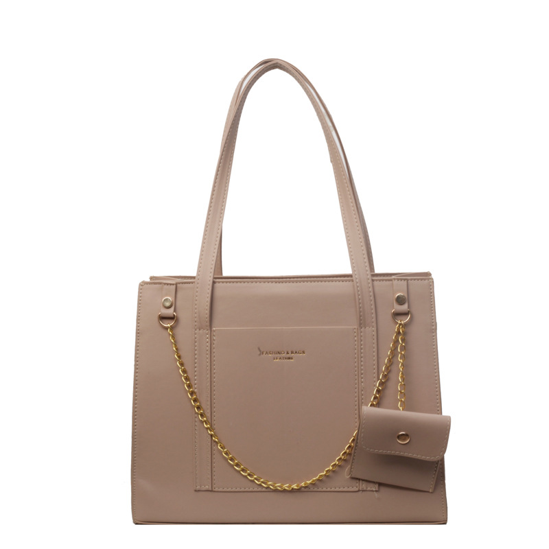 Large-capacity bags for women's summer, 2024 new stylish and high-quality single-shoulder bag, women's chain commuter tote bag Item Picture