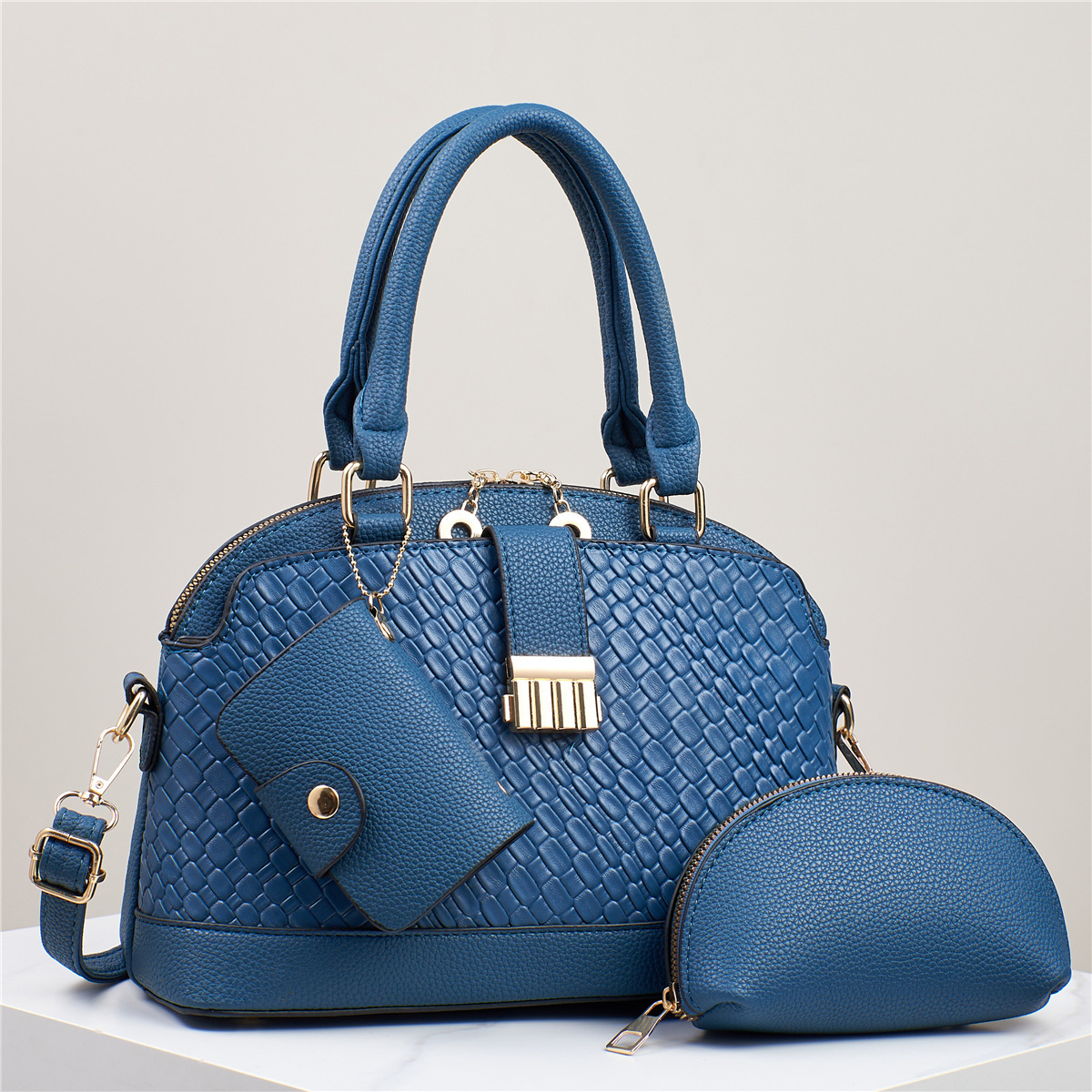 This year's popular women's mother-and-child bag, a retro, simple and fashionable handbag set, a three-piece shell single-shoulder crossbody bag for 2024 full figure
