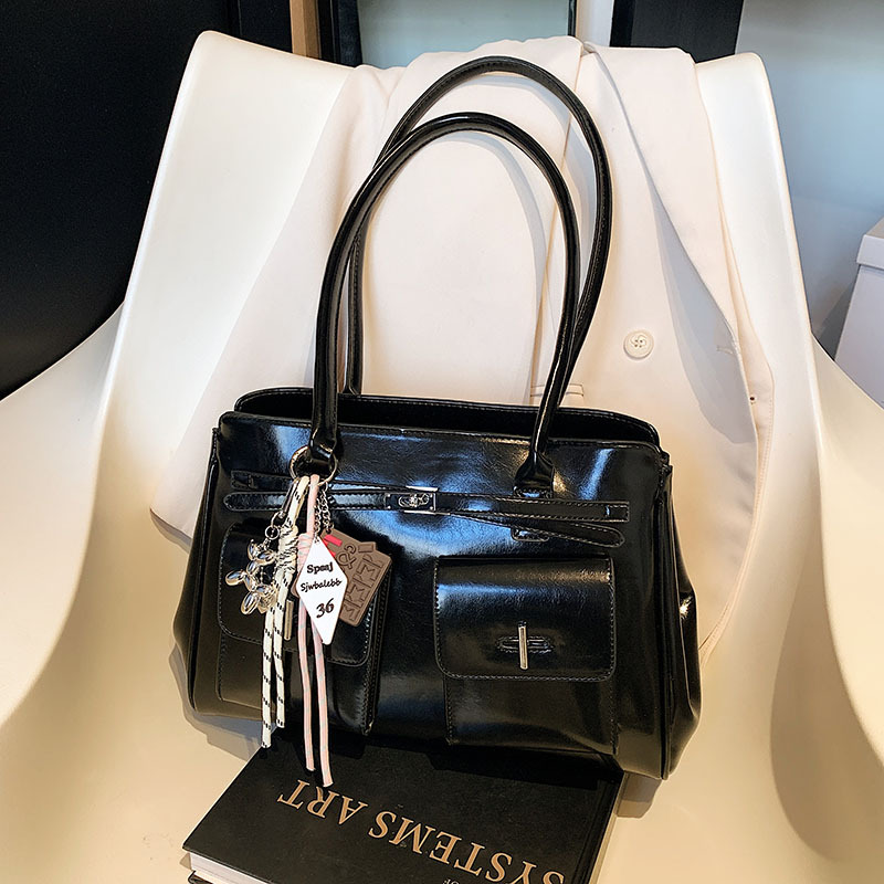 Large-capacity women's 2025 new style fashionable and versatile single-shoulder armpit bag for women's stylish casual commuting tote bag Specification drawing