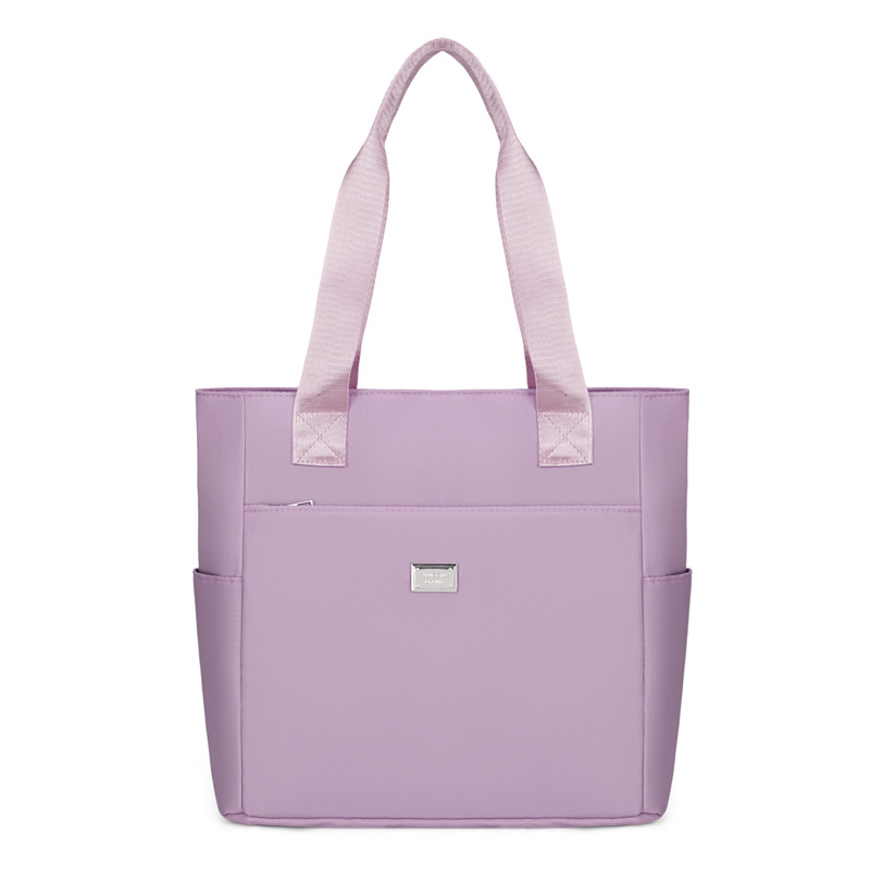 Large-capacity Oxford fabric single-shoulder women's bag 2025 Summer new simple commuting bag, stylish and trendy underarm bag Item Picture