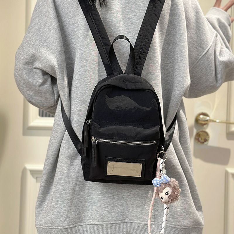 Nylon fabric large-capacity backpack 2025 new multi-functional student class solid color casual travel backpack Specification drawing