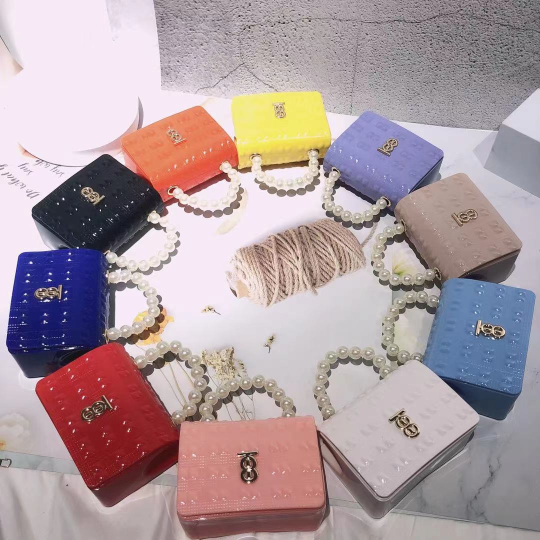 2025 New cross-border jelly women's bag, fashionable single-shoulder crossbody, cute and fresh candy bag, Southeast Asian export bag details Picture