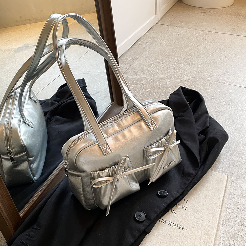 Double-pocket Boston bag, high-end fashion, versatile, single-shoulder bag, large capacity, solid color shiny, new hand-held armpit bag Specification drawing