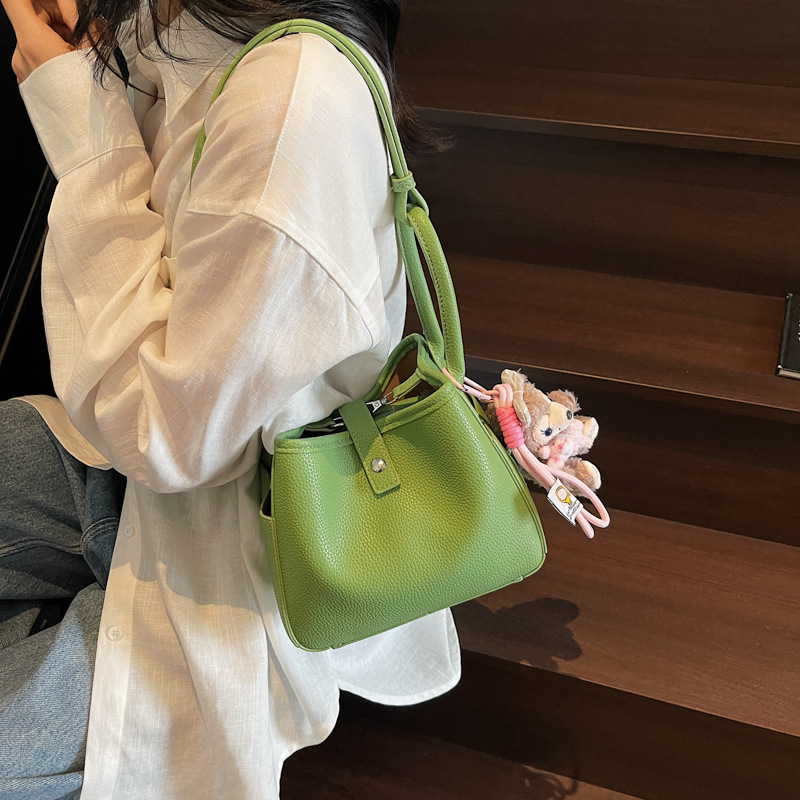 2025 New high-end bucket bag, versatile small square bag, vegetable basket, women's bag, stylish single-shoulder bag, solid color crossbody bag Specification drawing