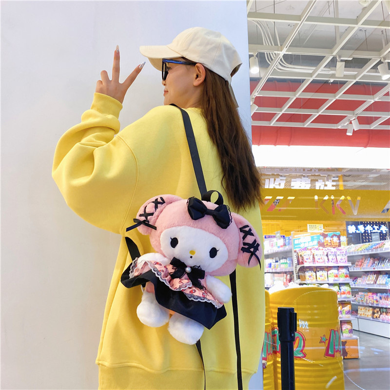 New cartoon trendy toys, banquet Kuromi dolls, girl plush figurines, Melody backpacks, claw machine doll bags Specification drawing