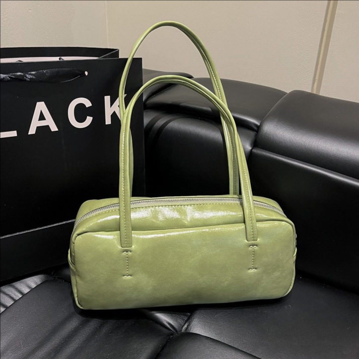 Cross-border Korean version solid color simple hand-held armpit bag for women 2025 new style, high-end, fashionable, casual and versatile single-shoulder bag full figure