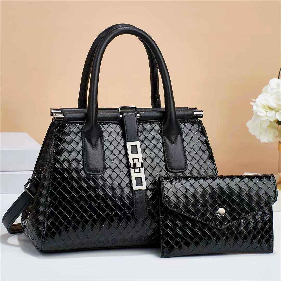 Wholesale fashionable and trendy woven mother-and-child bags, European and American style mother-and-child bags, three-piece sets, women's bags, simple single-shoulder bags full figure