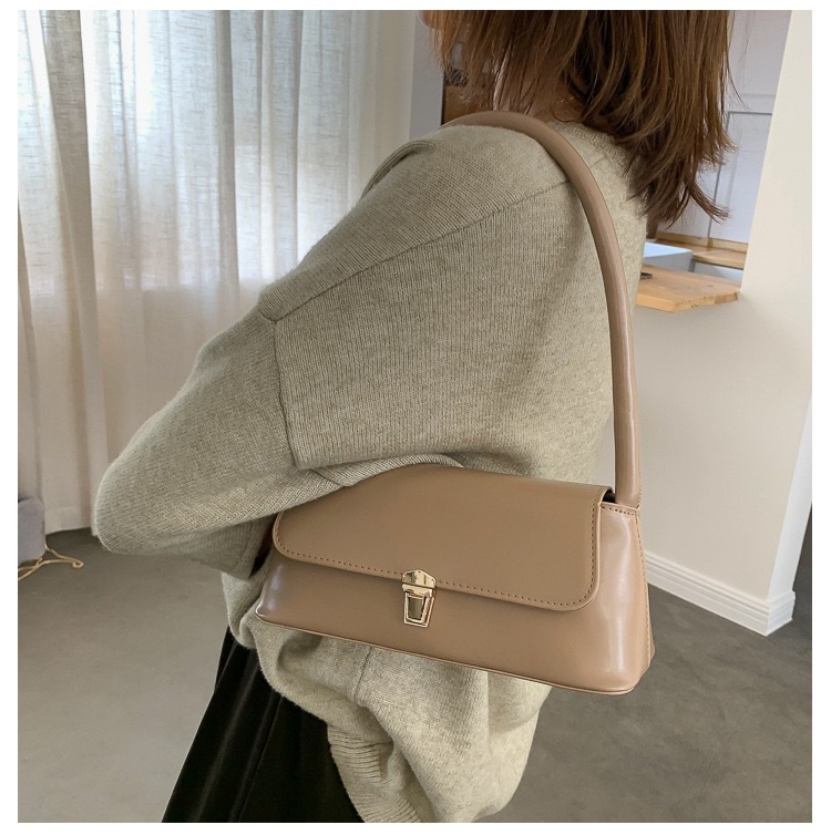 Wholesale of French niche, stylish underarm bags and women's bags for 2024. New trendy, versatile, and ins single-shoulder bags Specification drawing